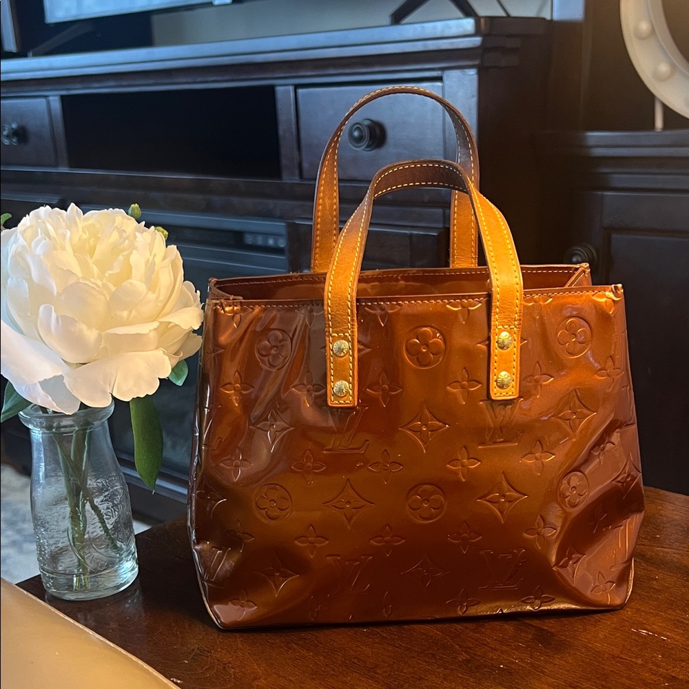 Authentic Louis Vuitton Mini Bronze Monogram Vernis Reade PM Tote - Picture 4 of 17